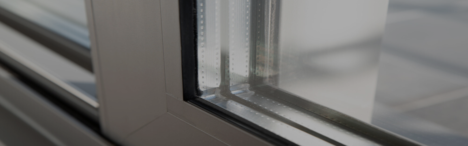 Slider, Glaziers in Poplar, Isle of Dogs, Millwall, E14